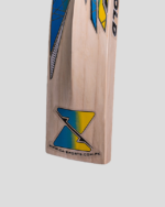 CA Gold 1000 Cricket Bat Junior - Image 4